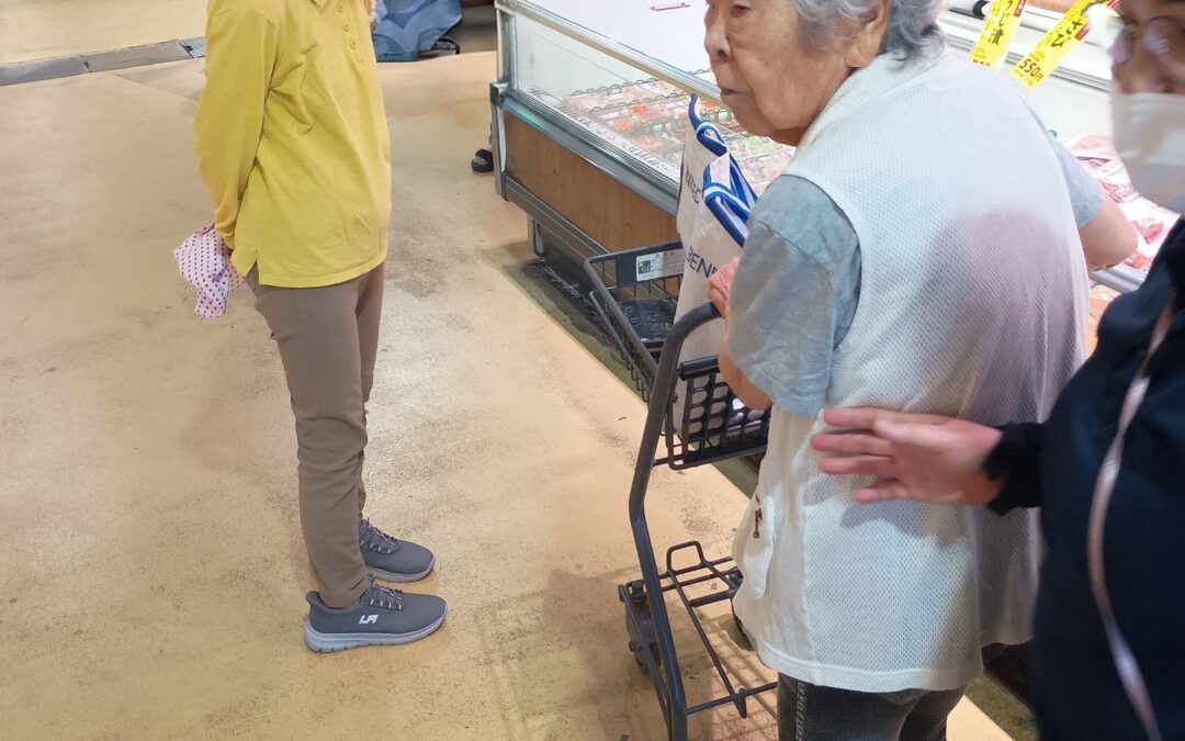 魚太郎へ昼食を買いに！